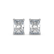 EMERALD STUDS